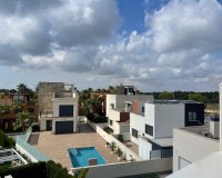 Resale - Villa -
San Miguel de Salinas - Altos De San Miguel