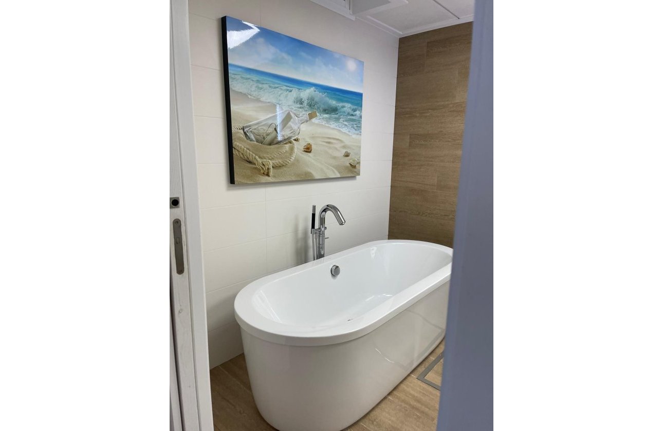 Resale - Villa -
San Miguel de Salinas - Altos De San Miguel