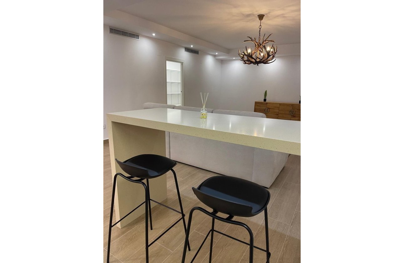 Resale - Villa -
San Miguel de Salinas - Altos De San Miguel