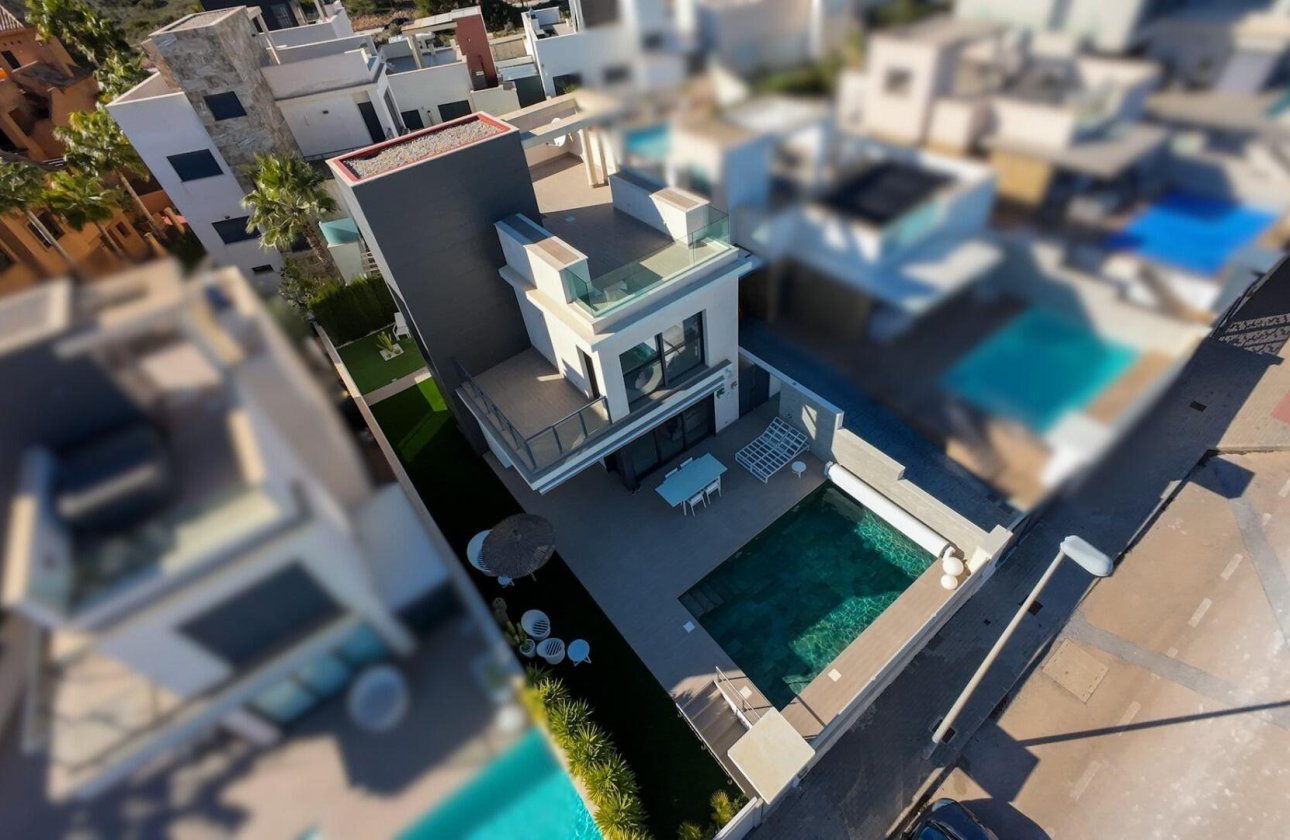 Resale - Villa -
San Miguel de Salinas - Bellavista