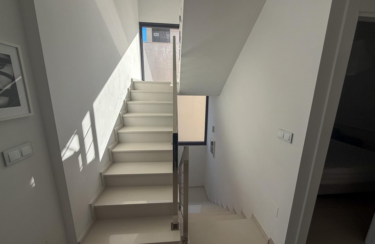 Resale - Villa -
San Miguel de Salinas - Bellavista