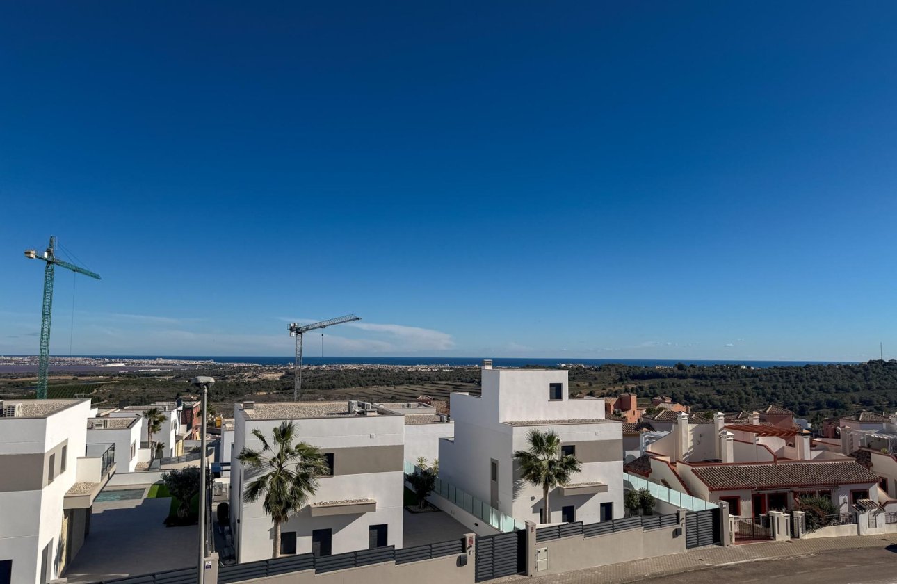 Resale - Villa -
San Miguel de Salinas - Bellavista