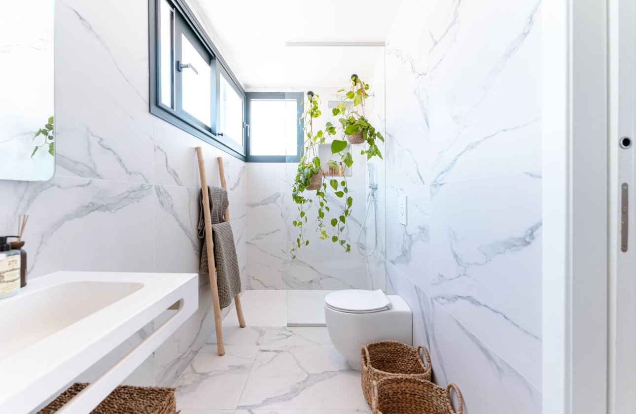 Resale - Villa -
San Miguel de Salinas - Bellavista