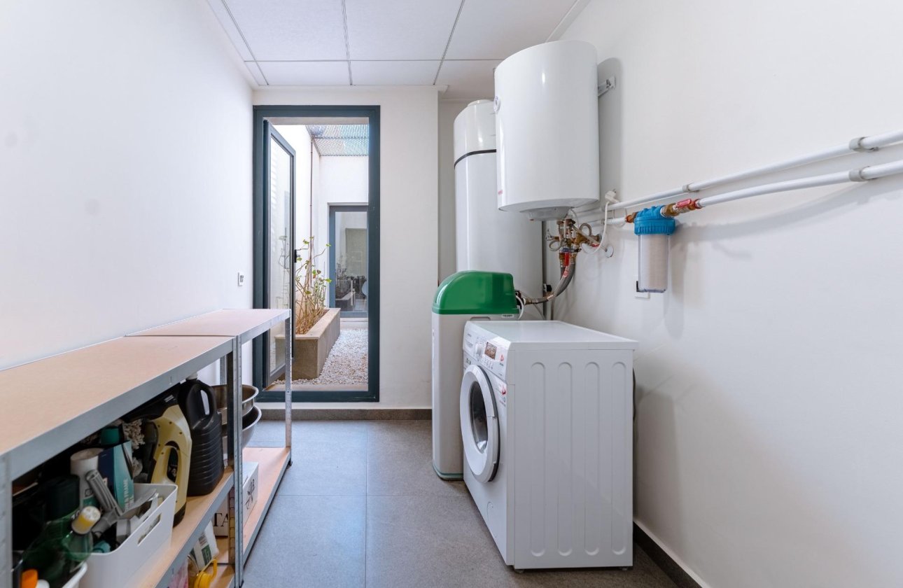 Resale - Villa -
San Miguel de Salinas - Bellavista