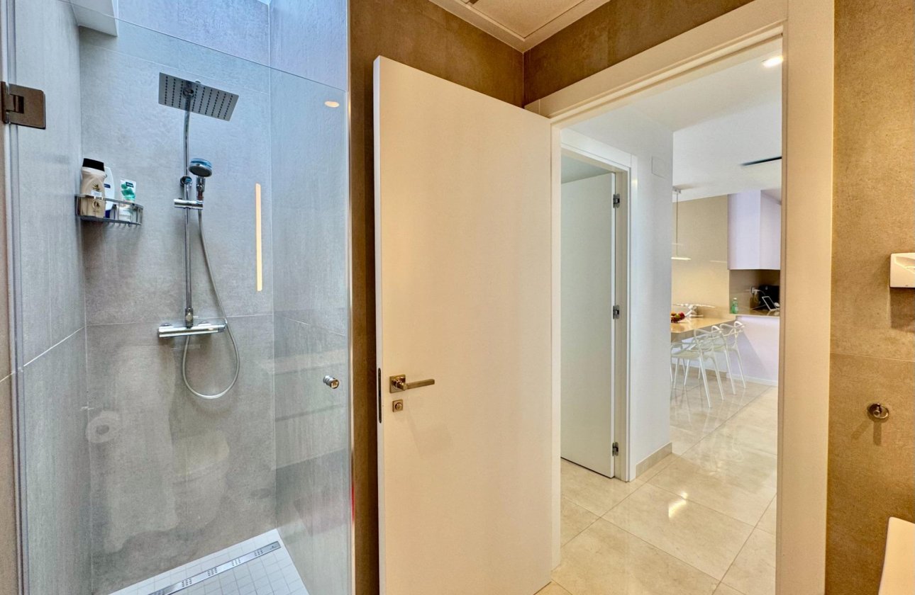 Resale - Villa -
San Miguel de Salinas - Bellavista