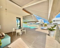 Resale - Villa -
San Miguel de Salinas - Bellavista
