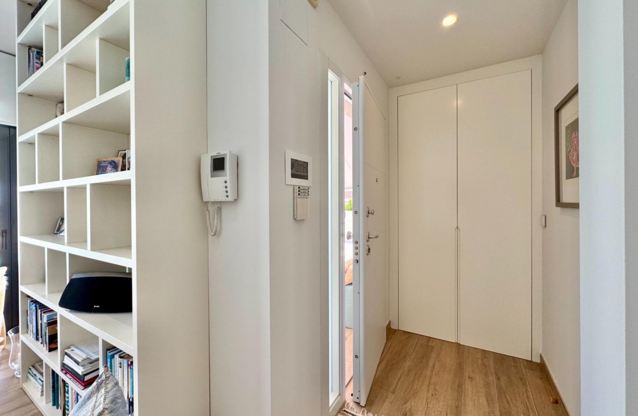 Resale - Villa -
San Miguel de Salinas - Bellavista