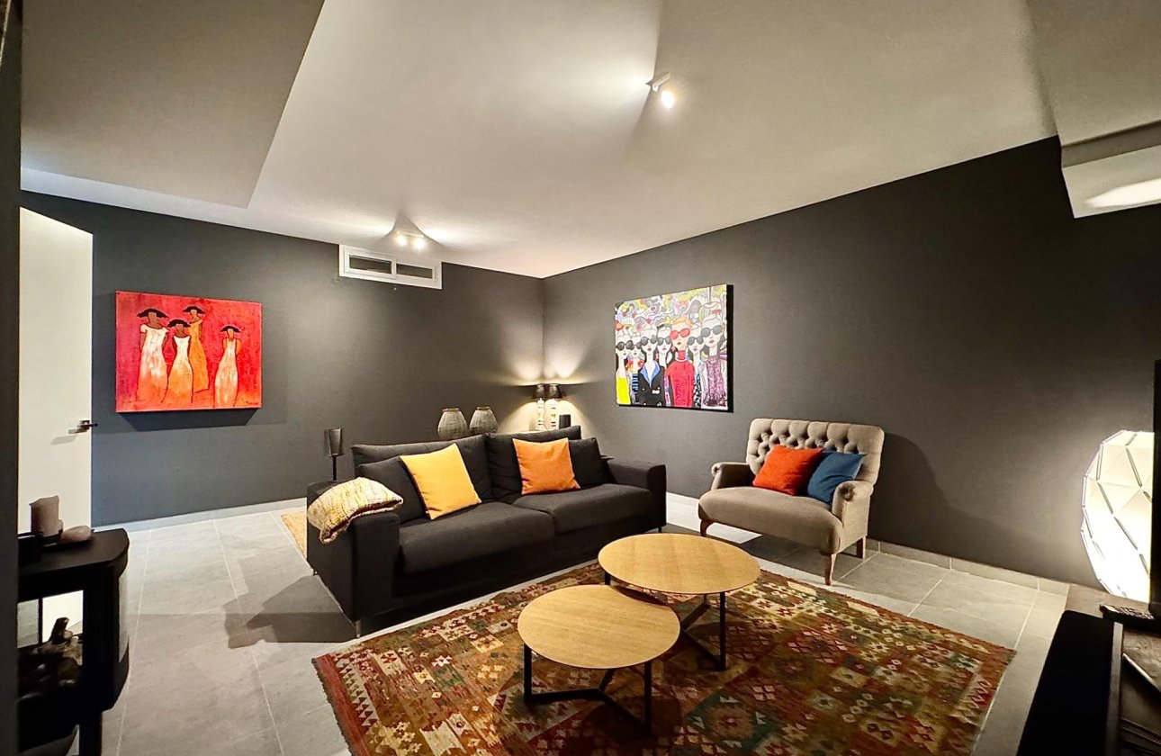 Resale - Villa -
San Miguel de Salinas - Bellavista