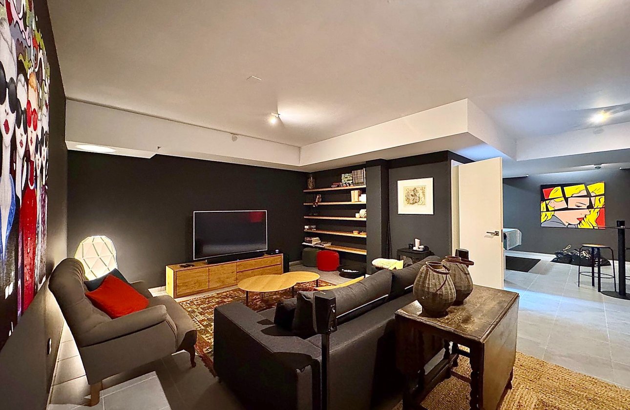 Resale - Villa -
San Miguel de Salinas - Bellavista