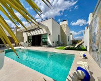 Resale - Villa -
San Miguel de Salinas - Blue Lagoon - Galán