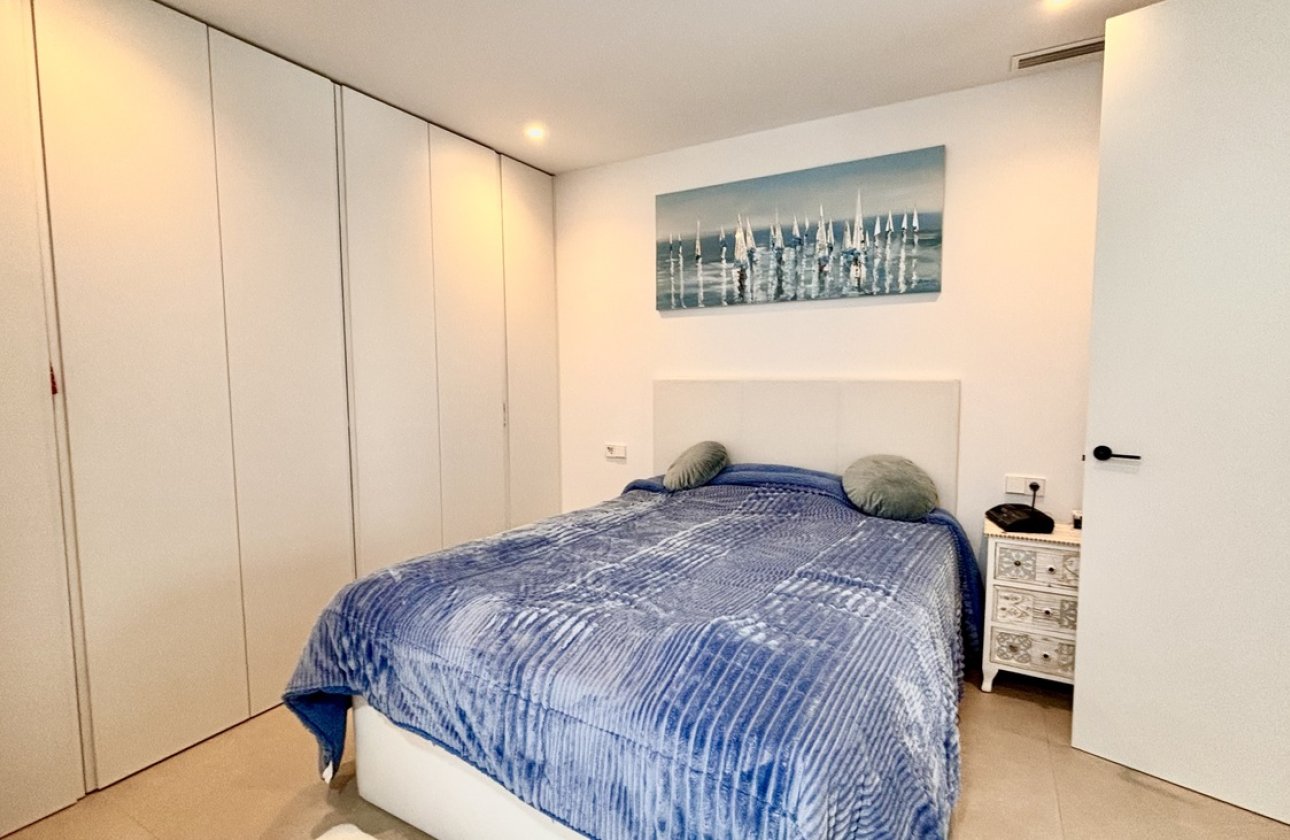 Resale - Villa -
San Miguel de Salinas - Costa Blanca