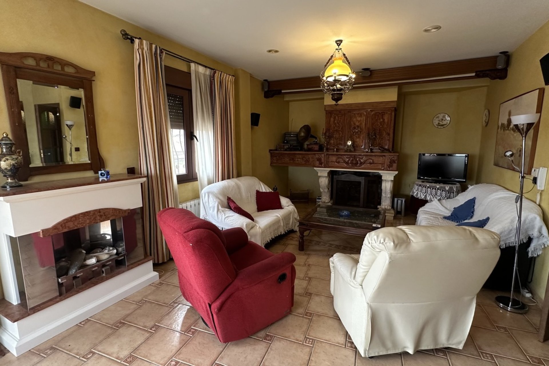Resale - Villa -
San Miguel de Salinas - Inland