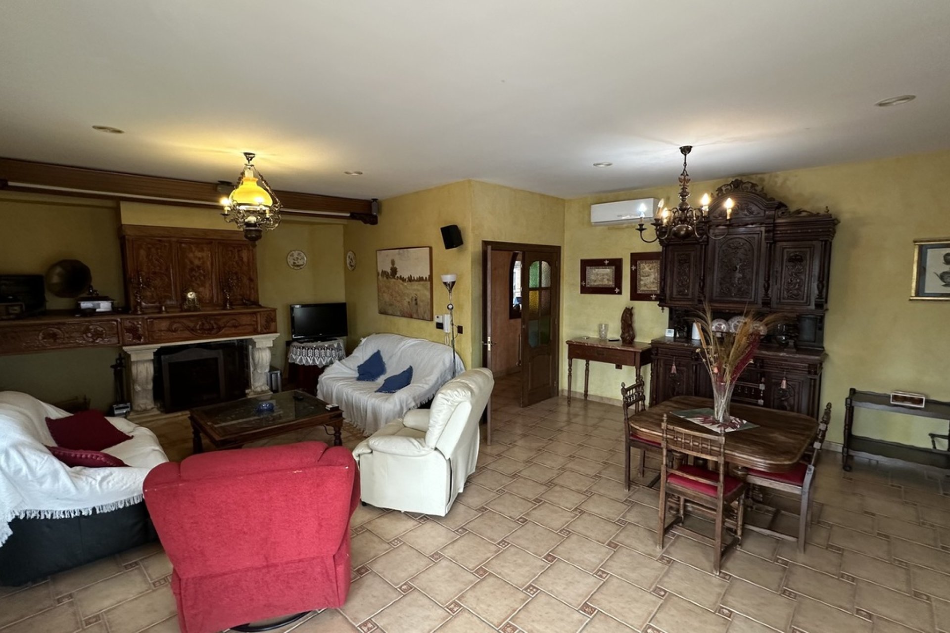 Resale - Villa -
San Miguel de Salinas - Inland