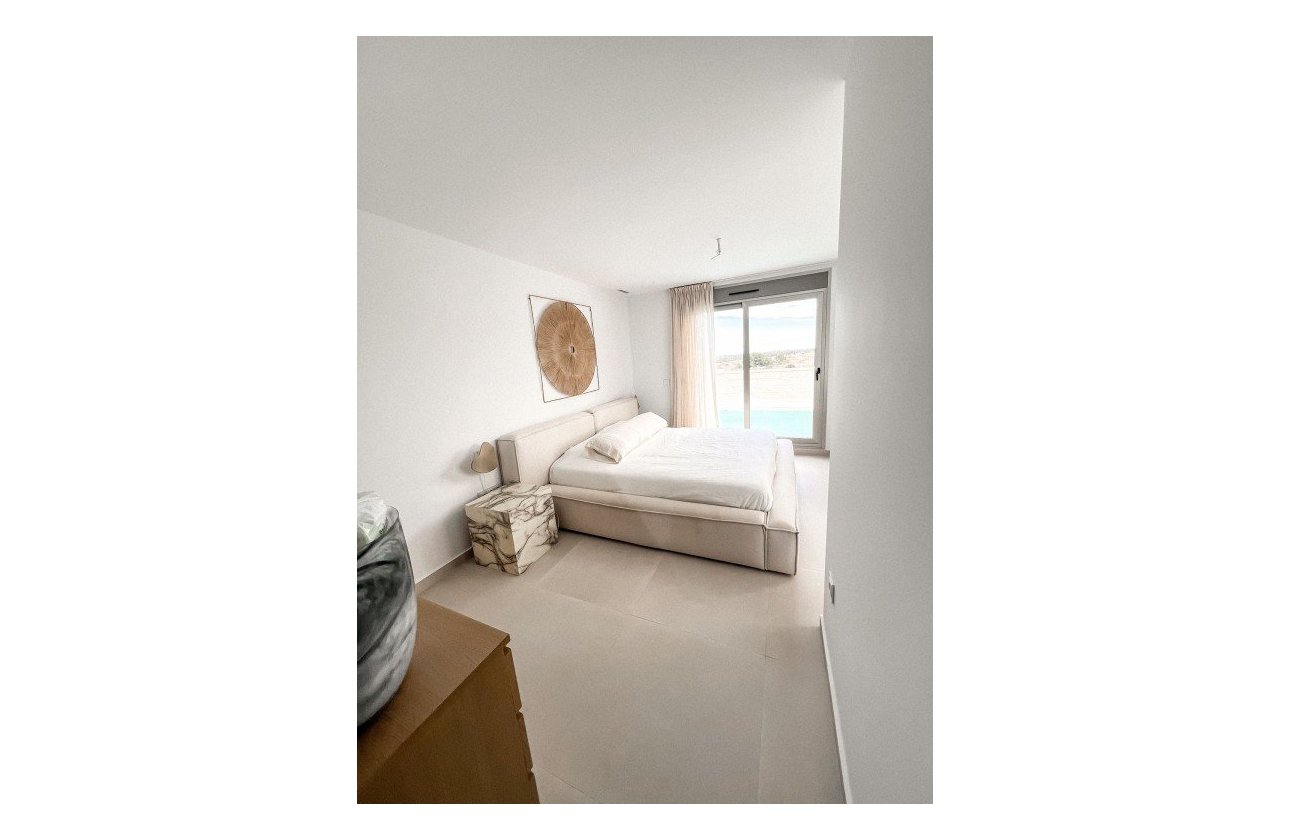 Resale - Villa -
San Miguel de Salinas - Inland