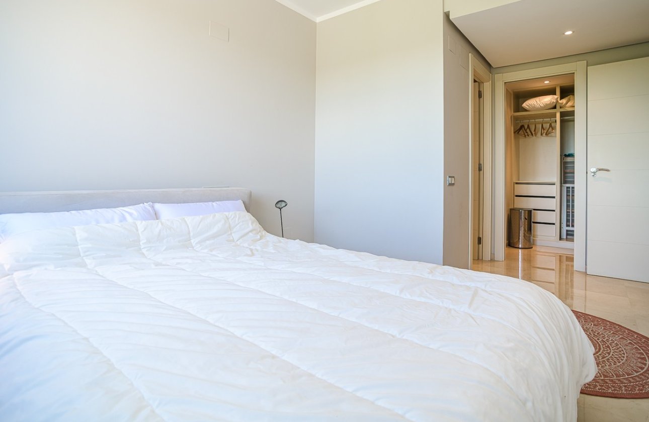 Resale - Villa -
San Miguel de Salinas - Inland