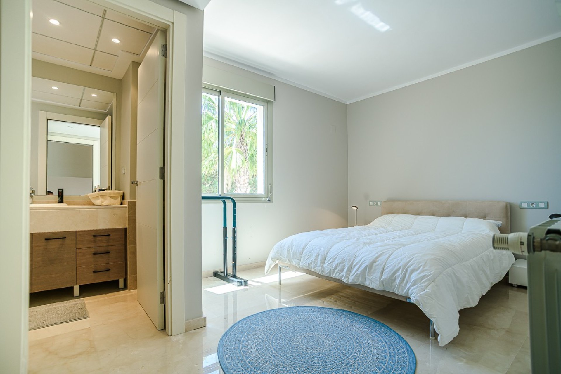 Resale - Villa -
San Miguel de Salinas - Inland