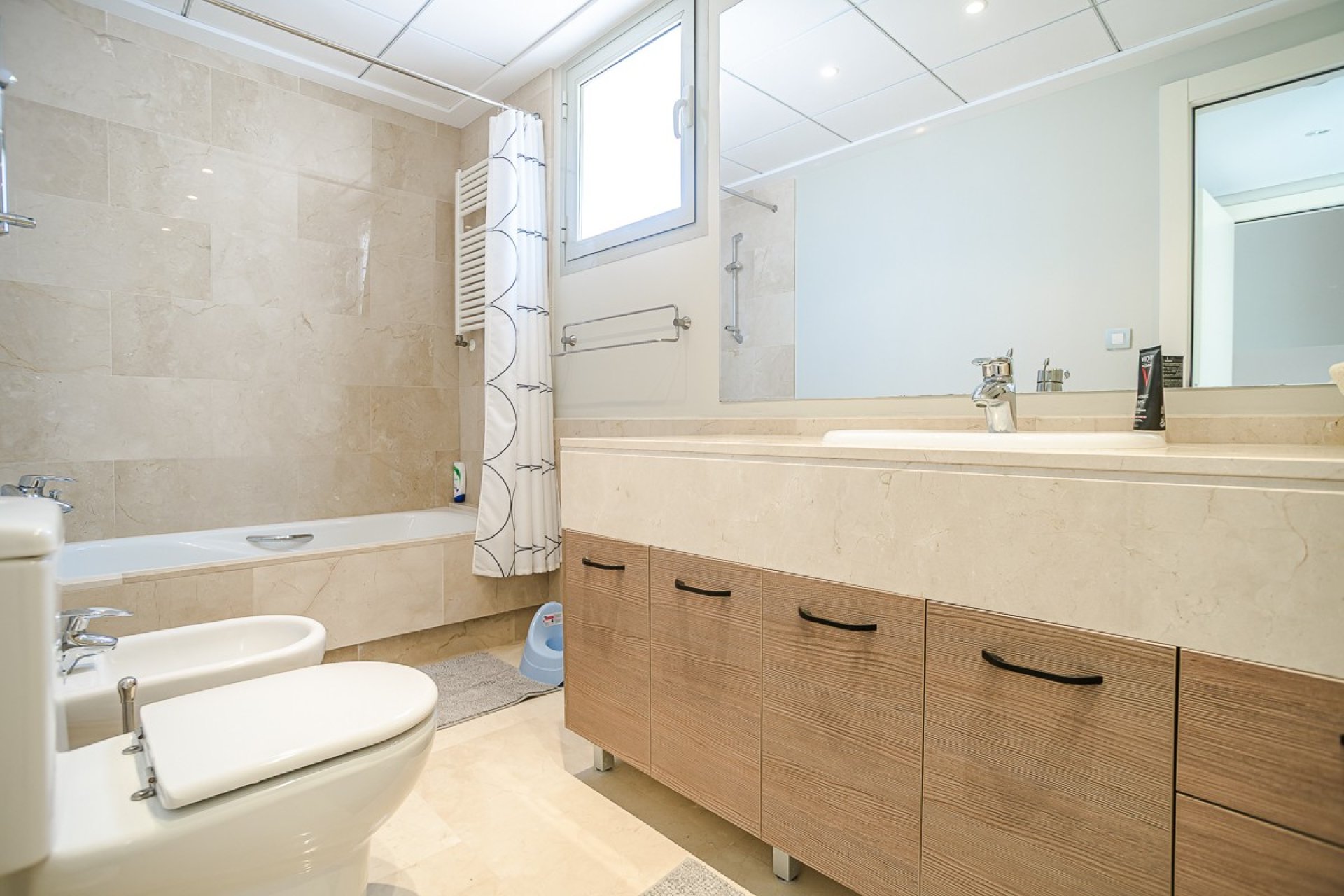 Resale - Villa -
San Miguel de Salinas - Inland