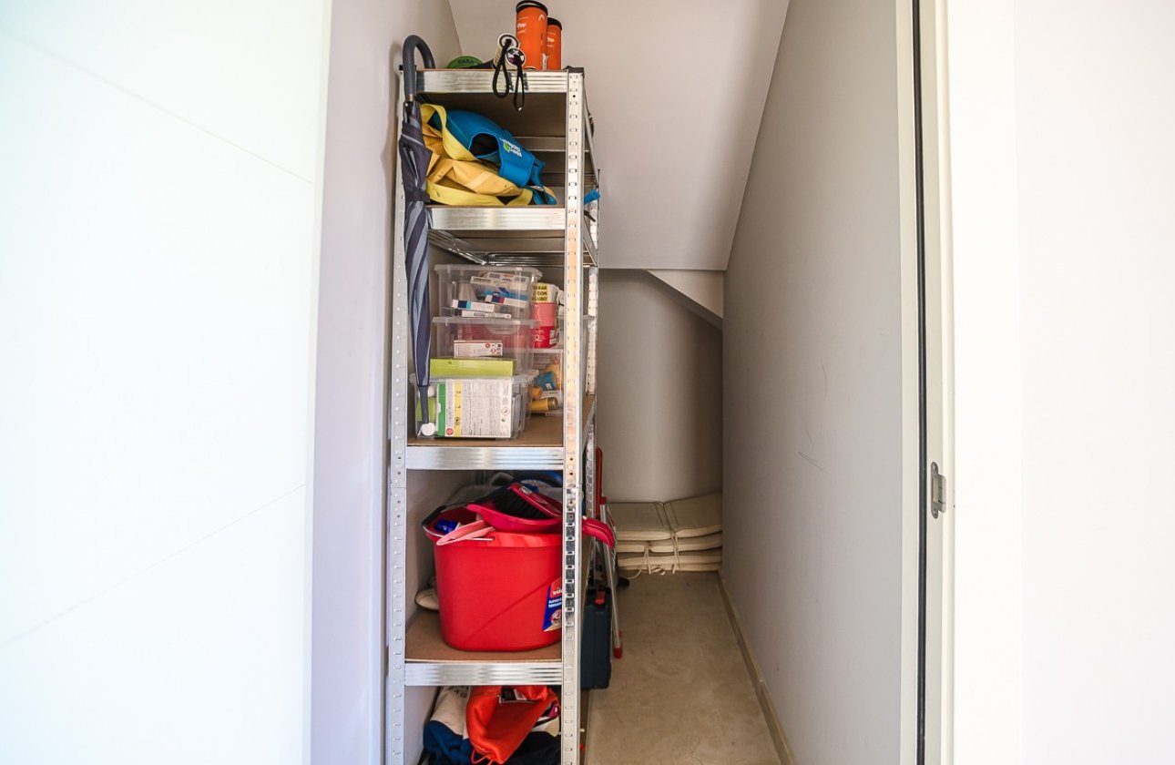 Resale - Villa -
San Miguel de Salinas - Inland