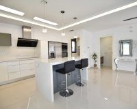 Resale - Villa -
San Miguel de Salinas - Inland