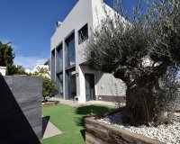 Resale - Villa -
San Miguel de Salinas - Inland