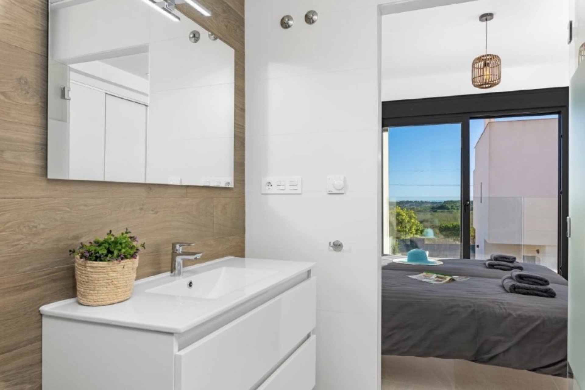 Resale - Villa -
San Miguel de Salinas - Inland