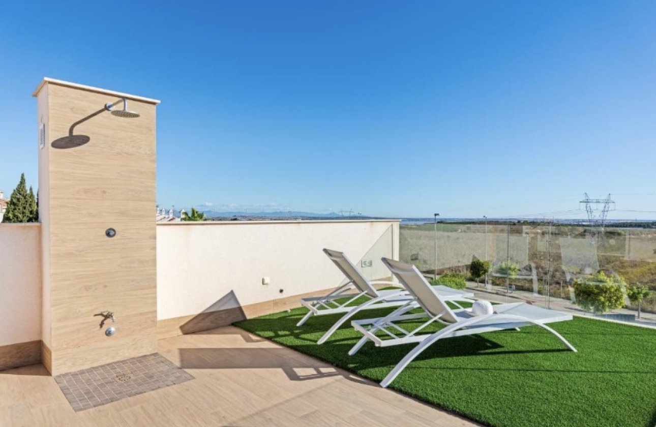 Resale - Villa -
San Miguel de Salinas - Inland