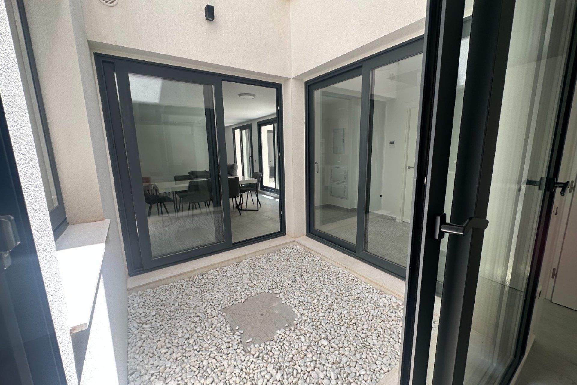 Resale - Villa -
San Miguel de Salinas - Inland