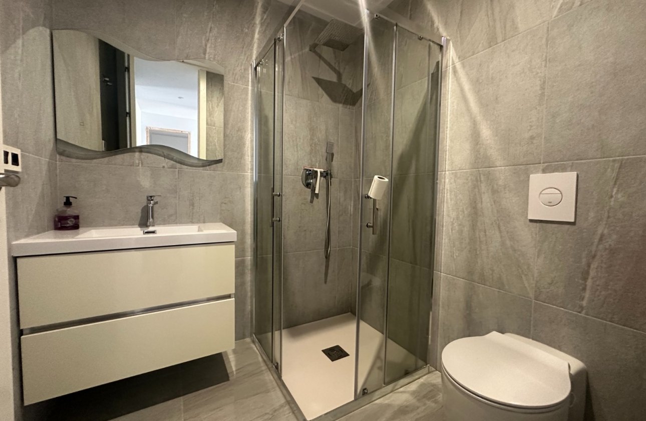 Resale - Villa -
San Miguel de Salinas - Inland