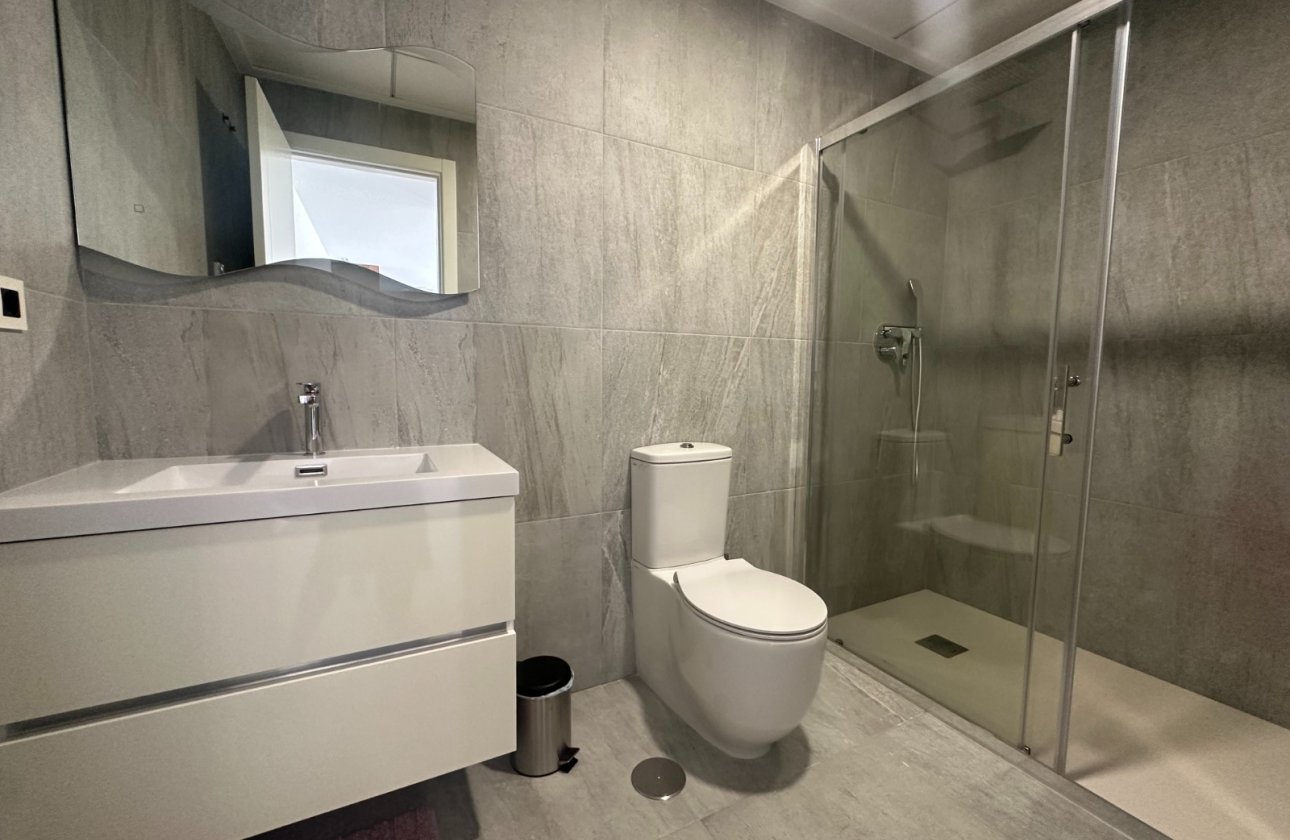 Resale - Villa -
San Miguel de Salinas - Inland