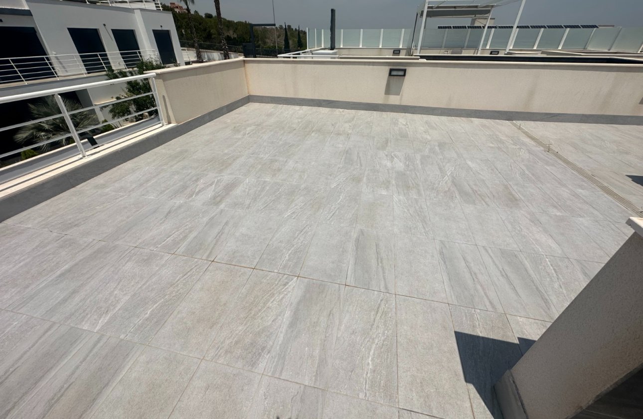 Resale - Villa -
San Miguel de Salinas - Inland