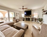 Resale - Villa -
San Miguel de Salinas - Inland