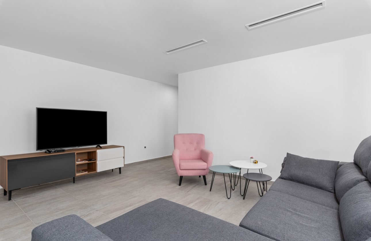 Resale - Villa -
San Miguel de Salinas - Inland