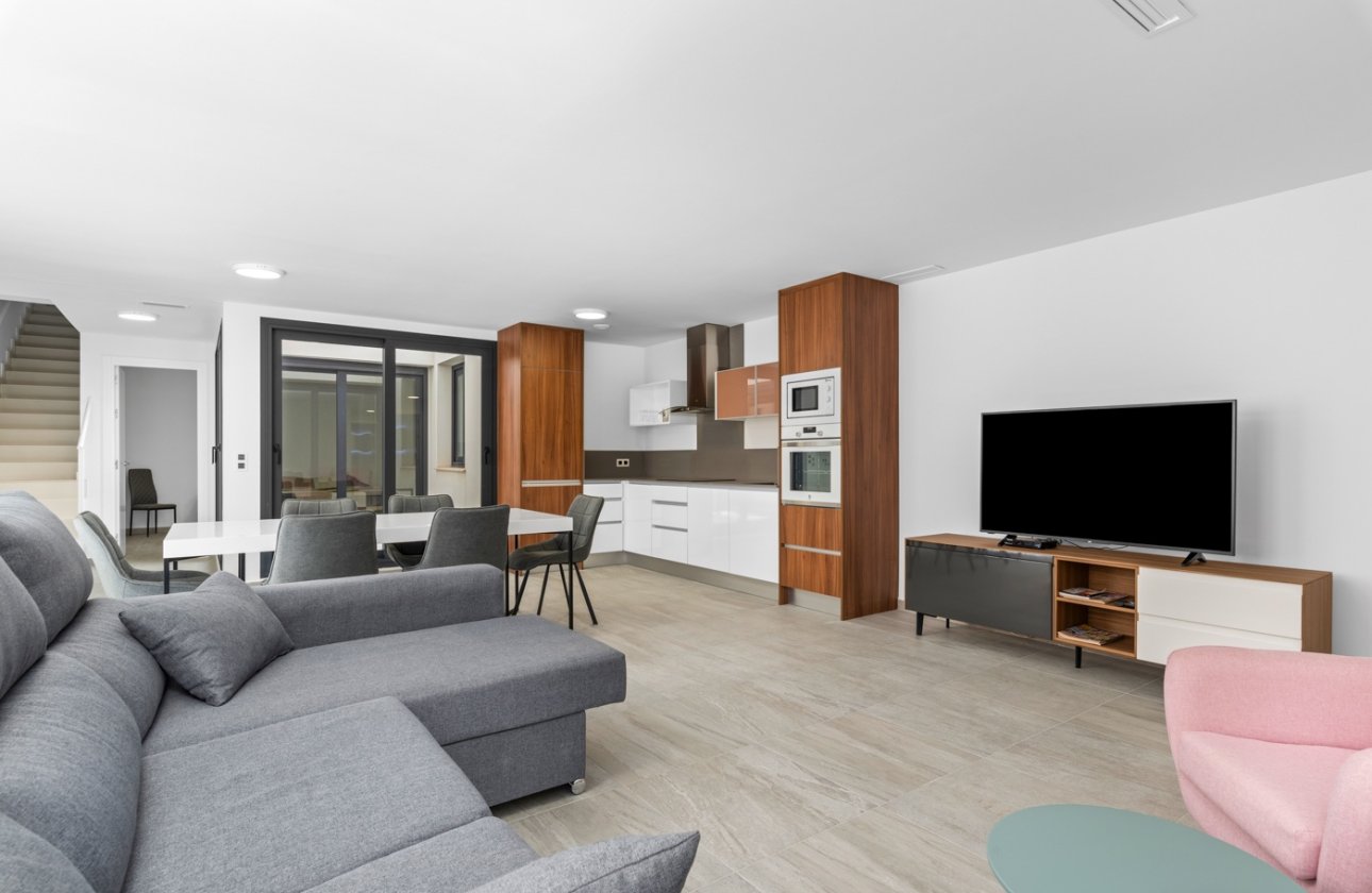 Resale - Villa -
San Miguel de Salinas - Inland