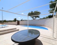 Resale - Villa -
San Miguel de Salinas - Inland