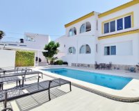 Resale - Villa -
San Miguel de Salinas - Inland