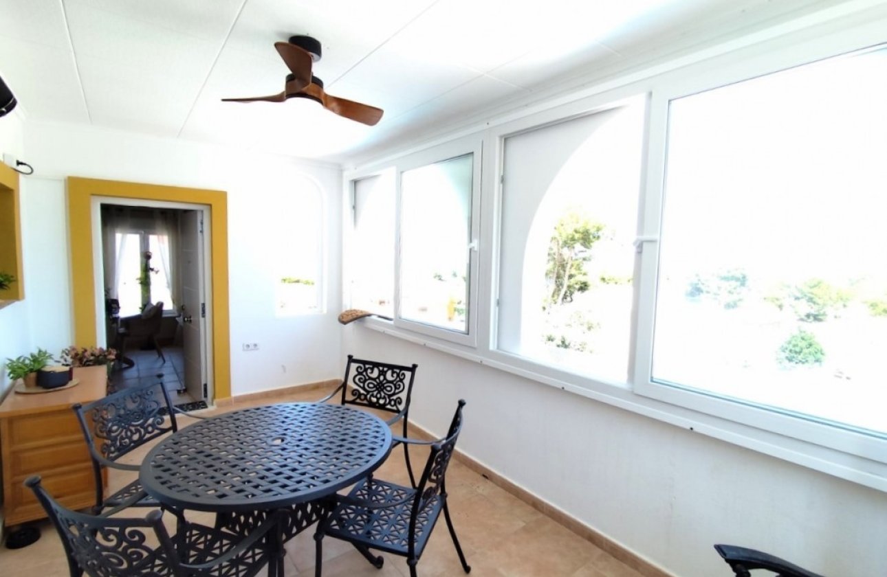 Resale - Villa -
San Miguel de Salinas - Inland