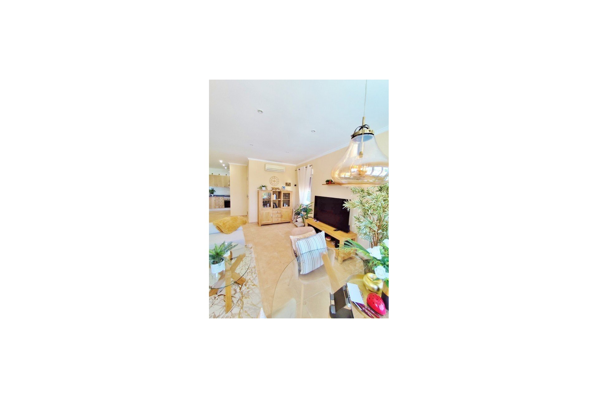 Resale - Villa -
San Miguel de Salinas - Inland