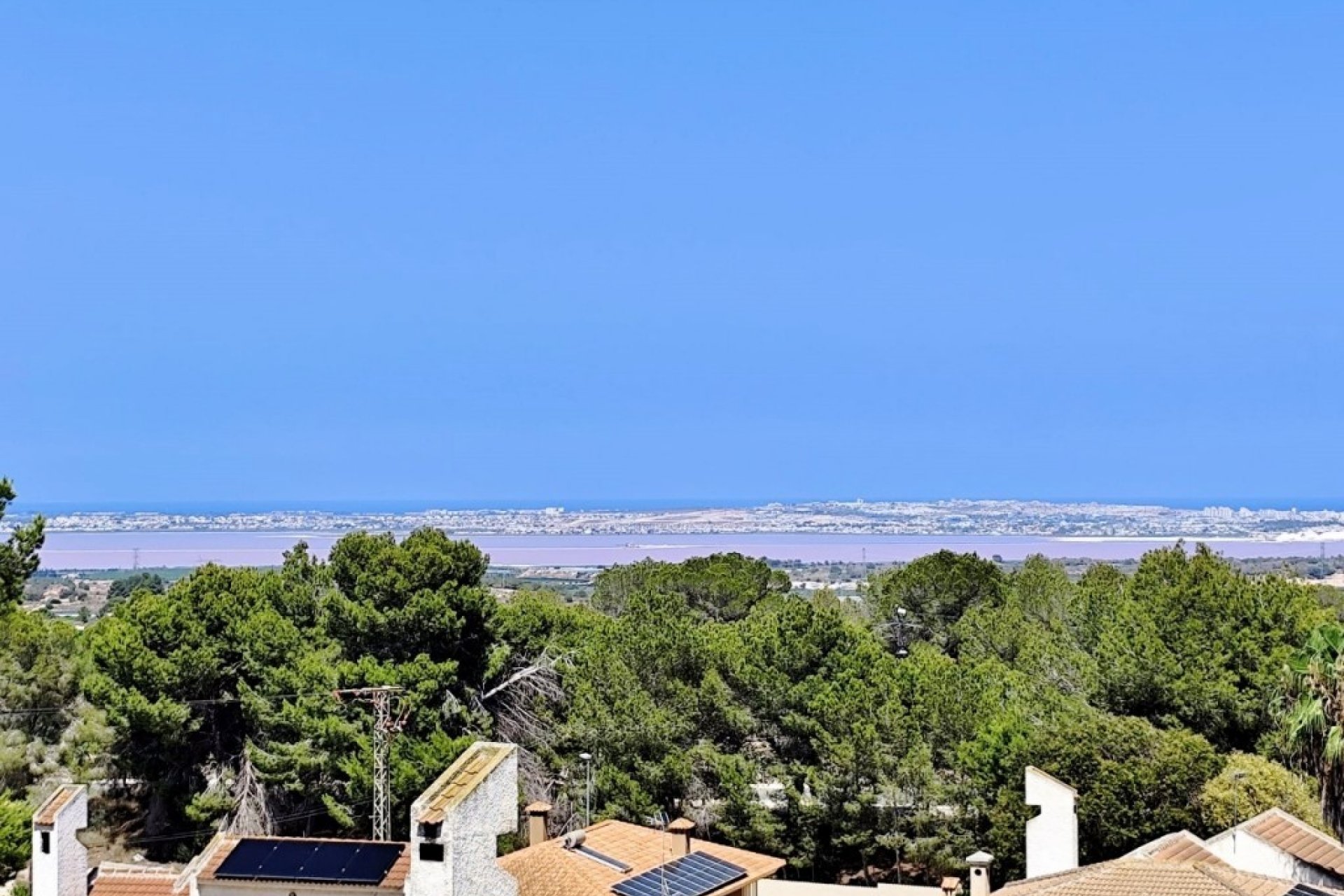 Resale - Villa -
San Miguel de Salinas - Inland