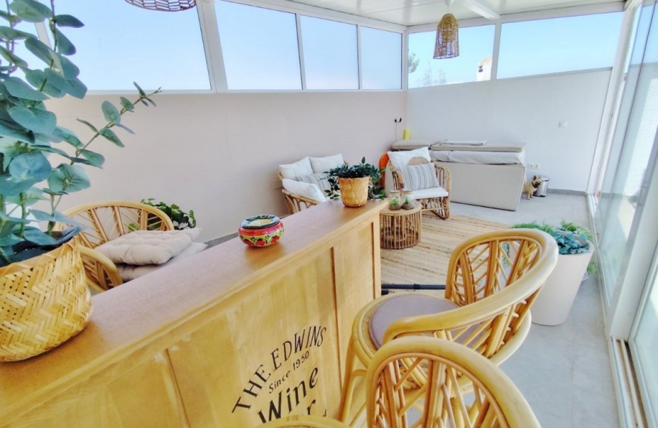 Resale - Villa -
San Miguel de Salinas - Inland