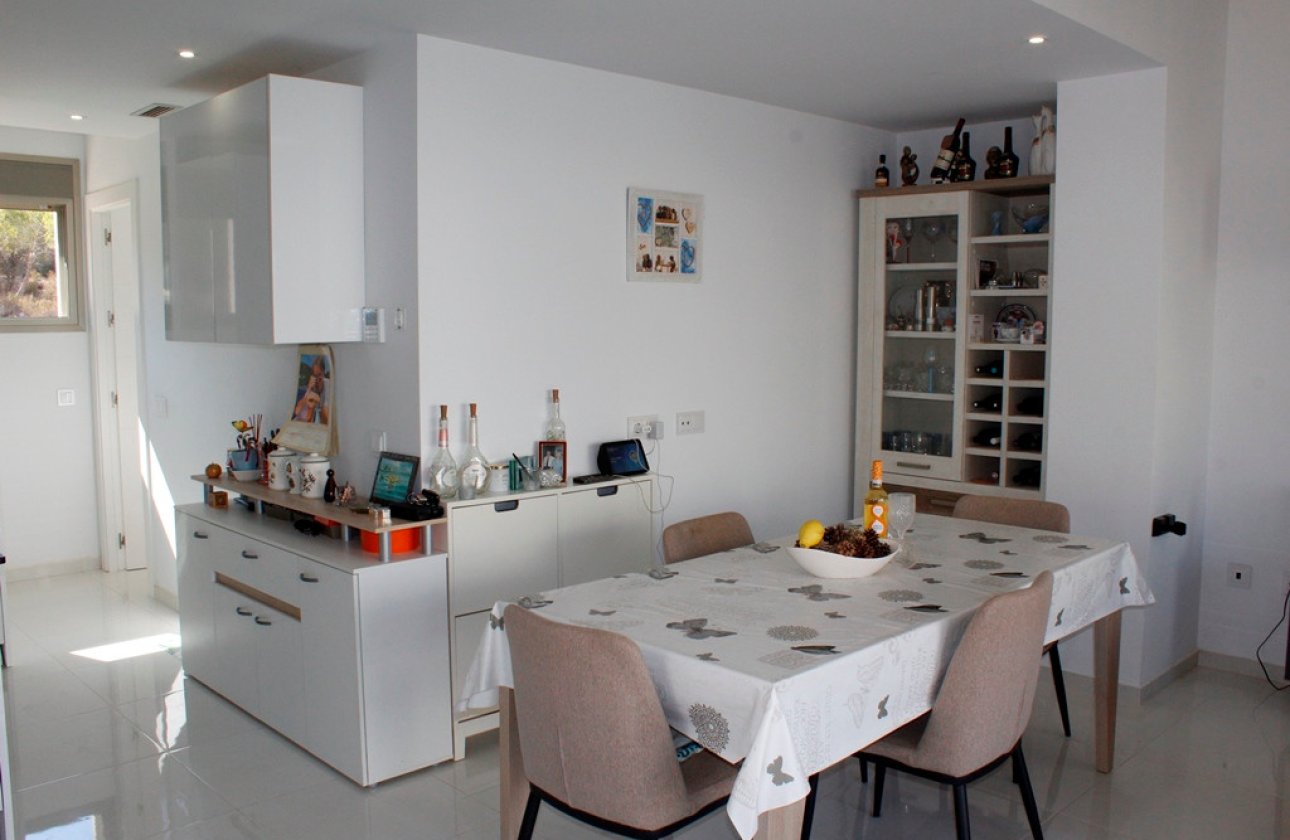 Resale - Villa -
San Miguel de Salinas - Inland