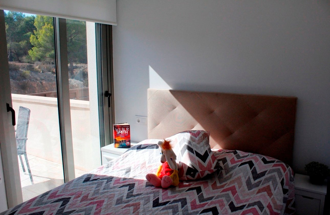 Resale - Villa -
San Miguel de Salinas - Inland