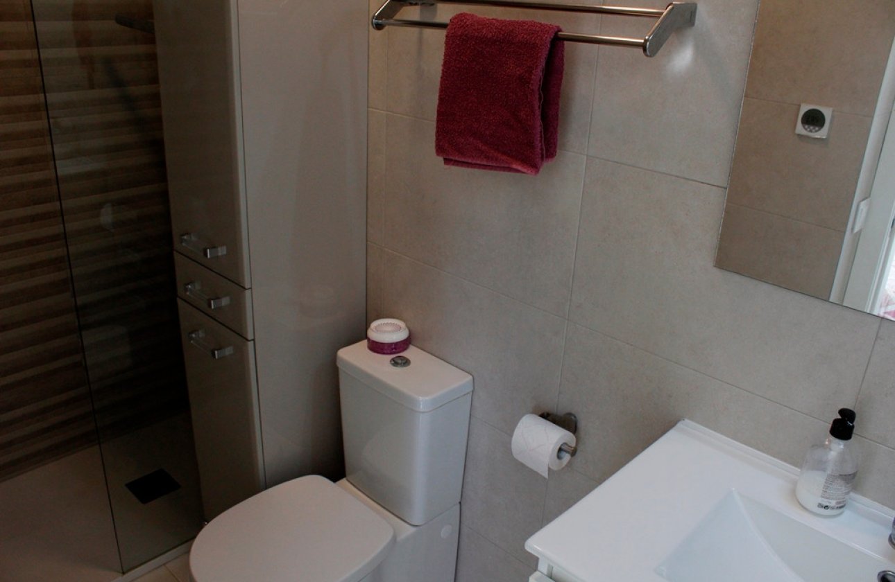 Resale - Villa -
San Miguel de Salinas - Inland