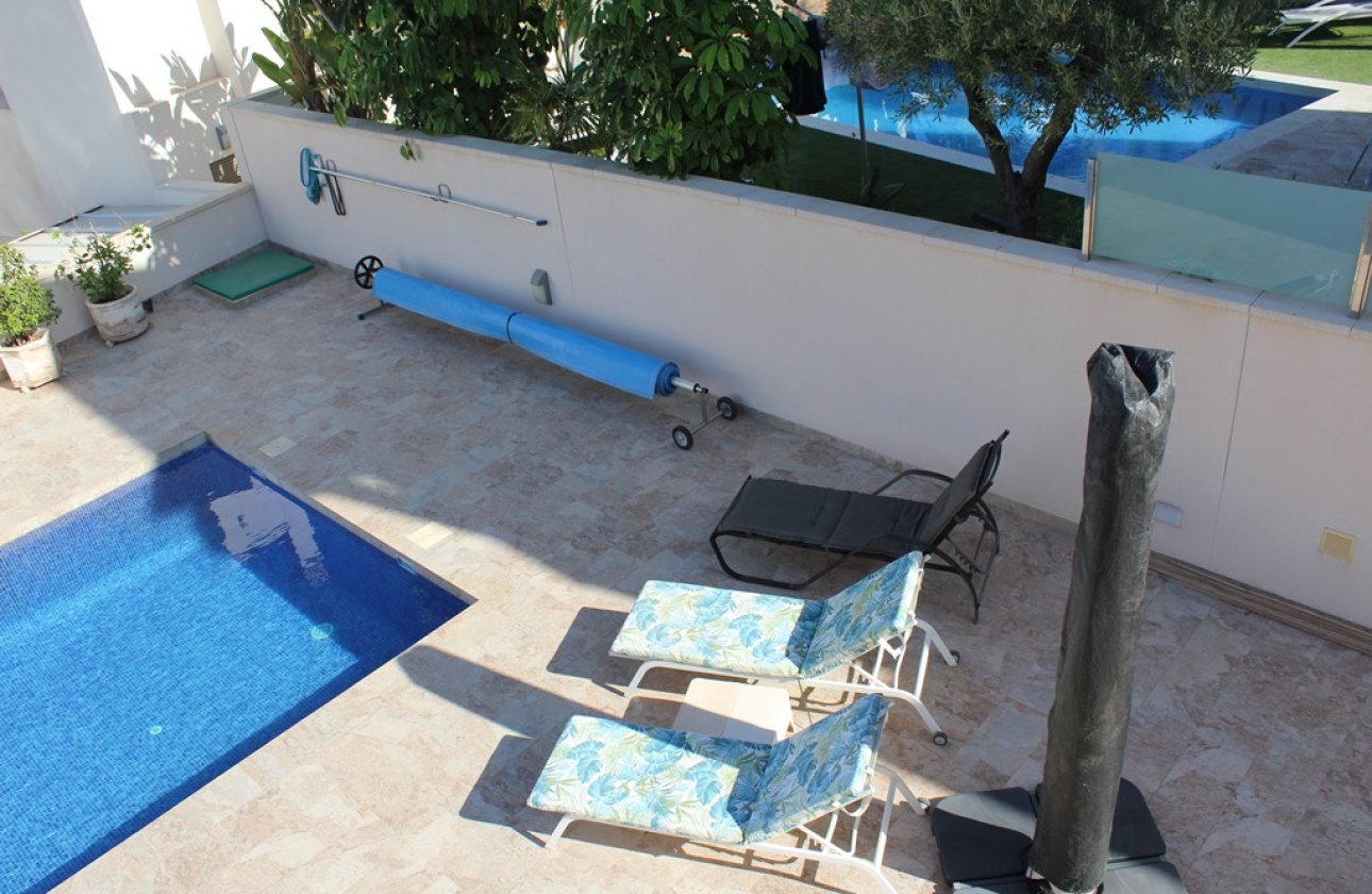 Resale - Villa -
San Miguel de Salinas - Inland