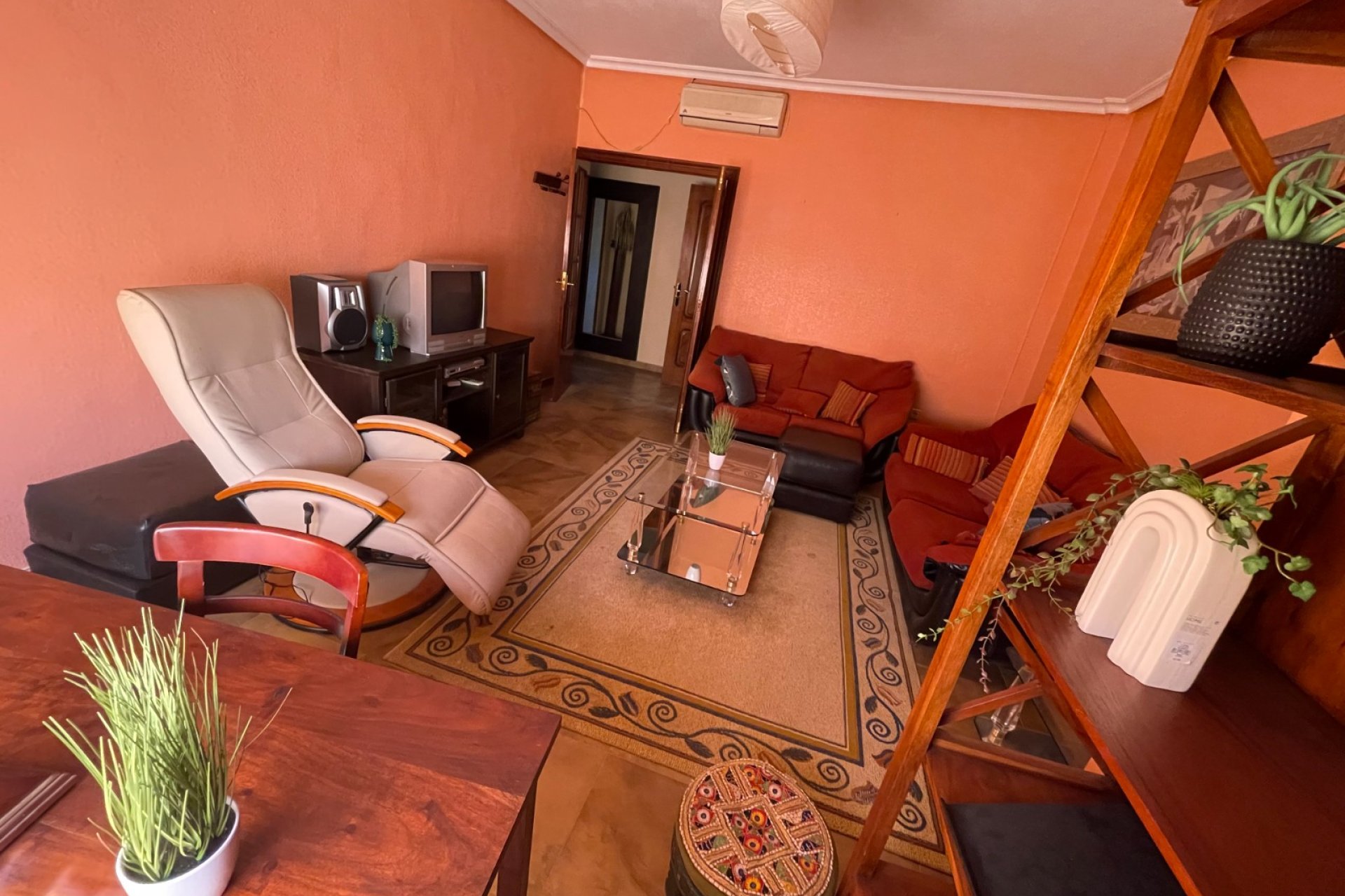 Resale - Villa -
San Miguel de Salinas - Inland