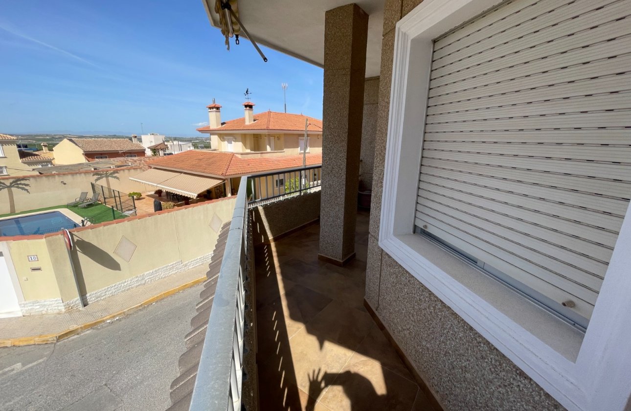 Resale - Villa -
San Miguel de Salinas - Inland
