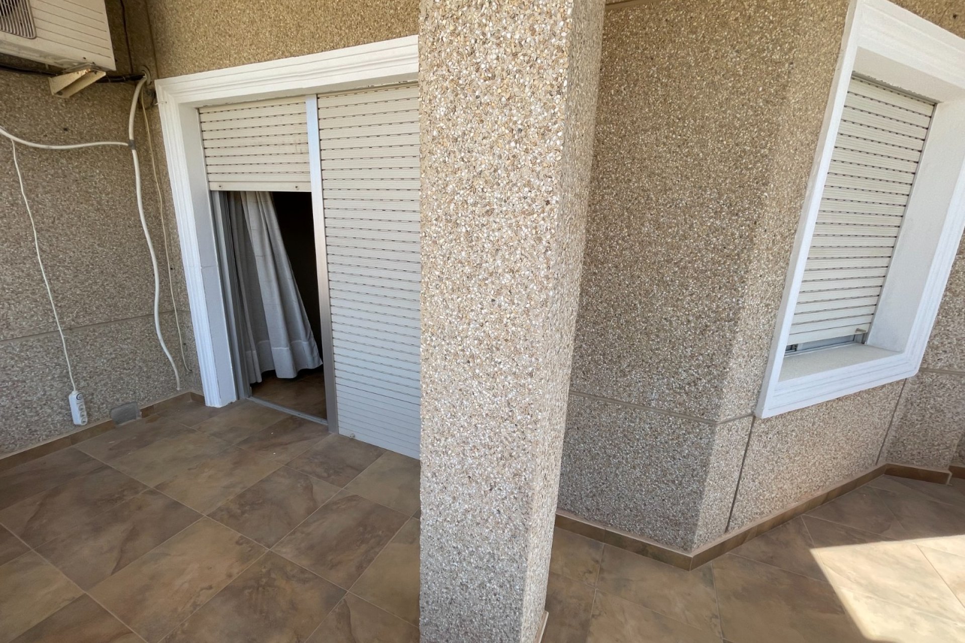 Resale - Villa -
San Miguel de Salinas - Inland