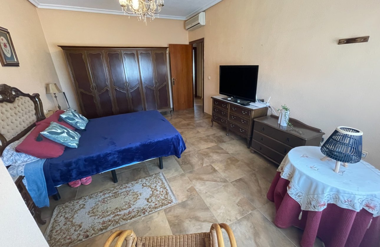 Resale - Villa -
San Miguel de Salinas - Inland