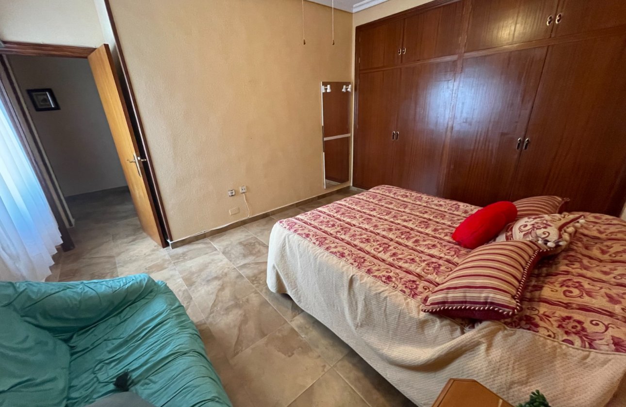 Resale - Villa -
San Miguel de Salinas - Inland