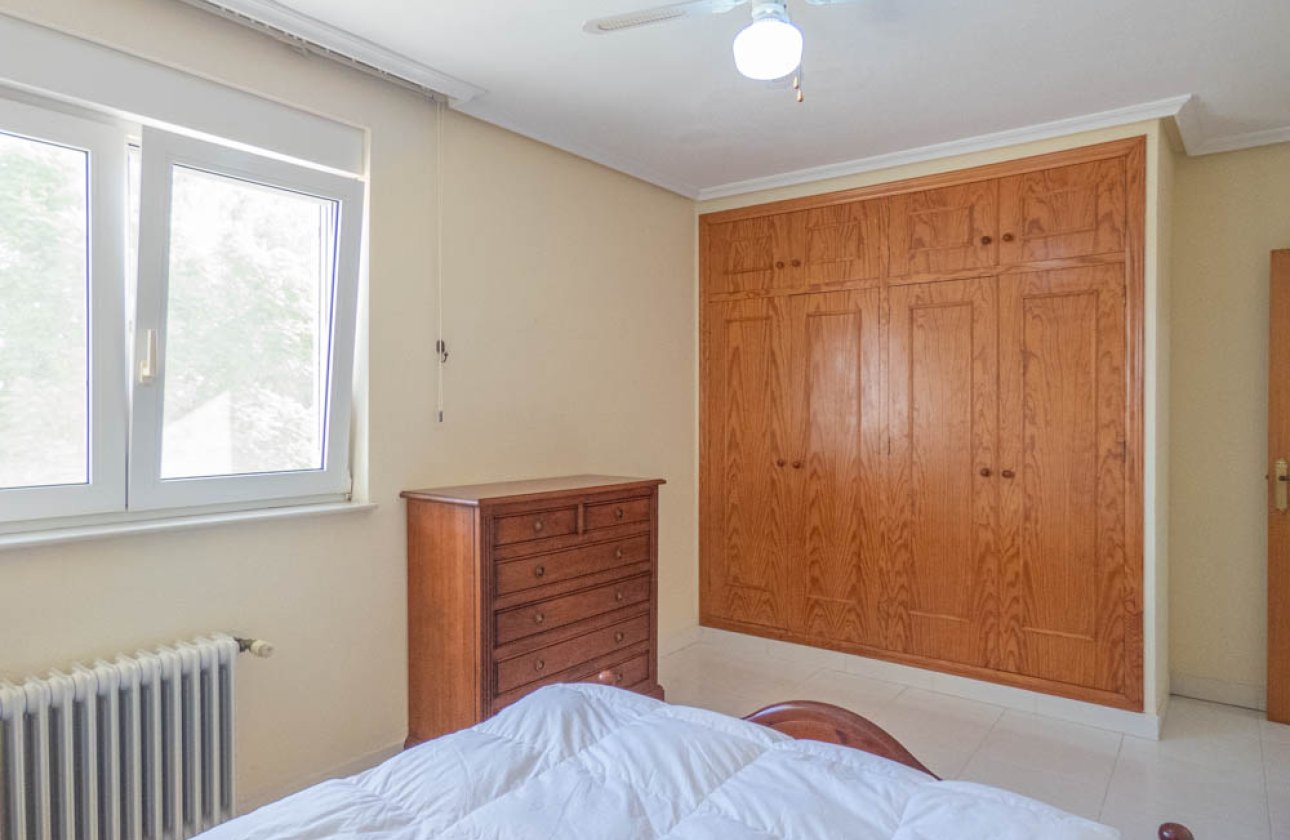 Resale - Villa -
San Miguel de Salinas - Inland