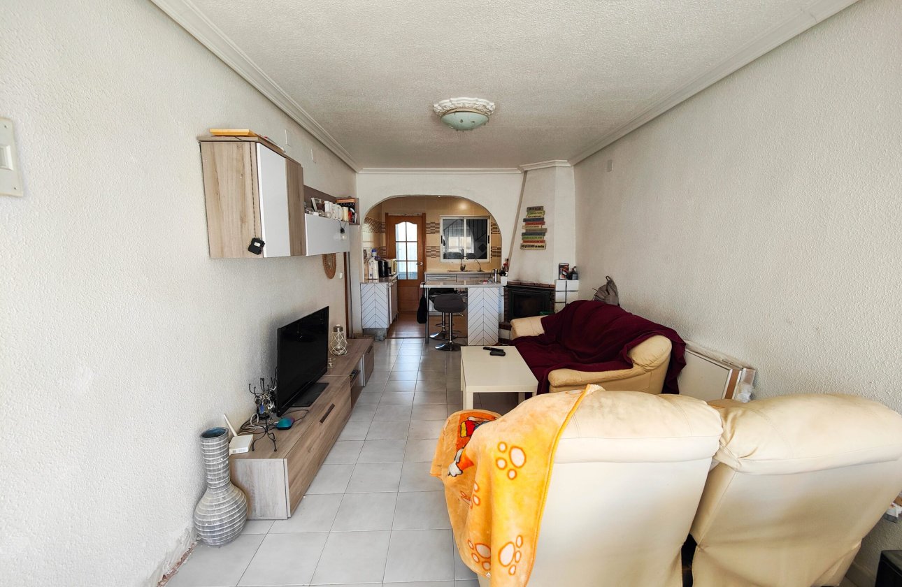 Resale - Villa -
San Miguel de Salinas - Inland
